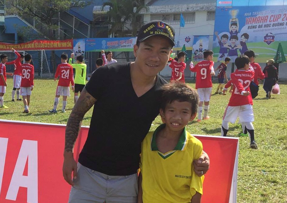 Khoi tranh Festival bong da hoc duong U13 nam 2016 hinh anh