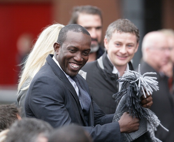 2 huyen thoai MU giao luu voi fan tai Ha Noi hinh anh