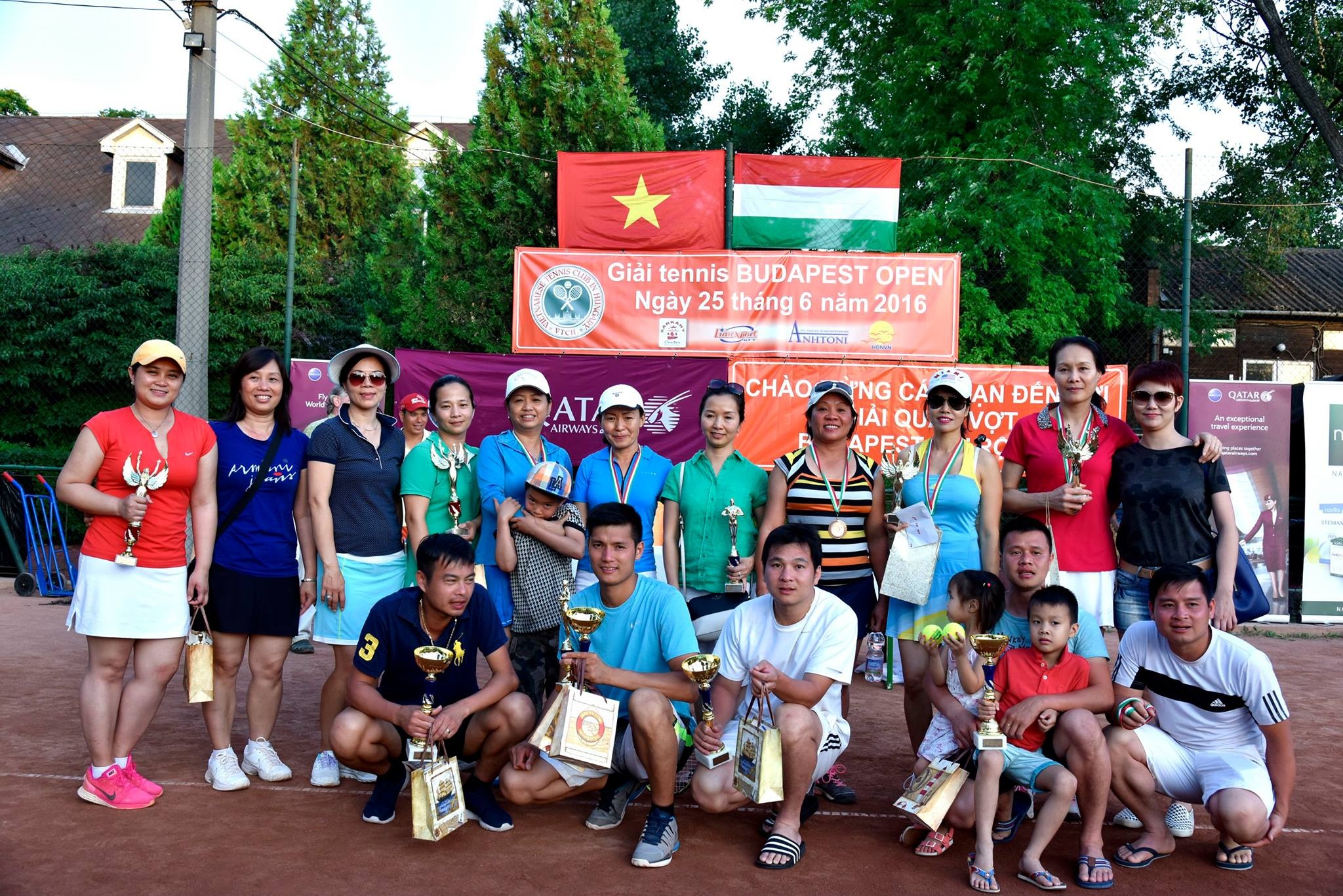 Giai tennis cong dong nguoi Viet o Budapest anh 1