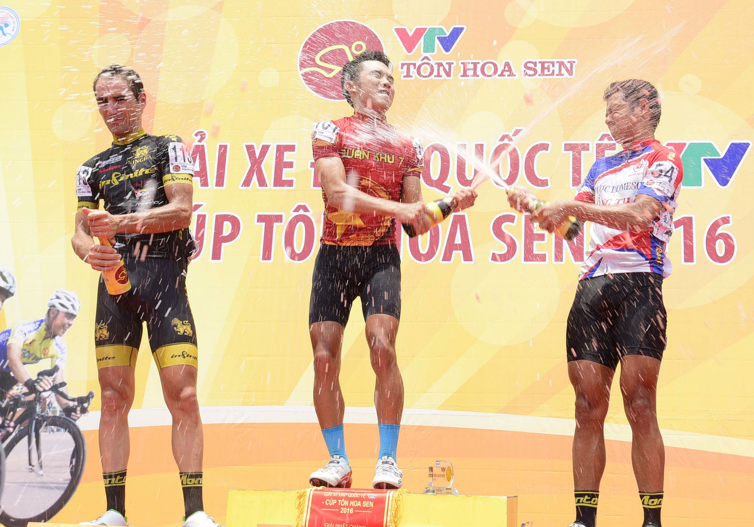 giai xe dap quoc te VTV anh 8