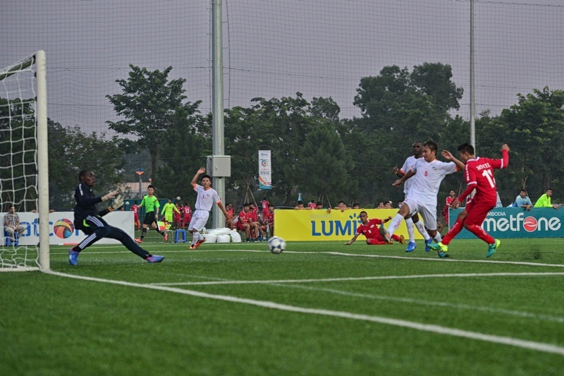 Giai bong da Viettel toan cau anh 8