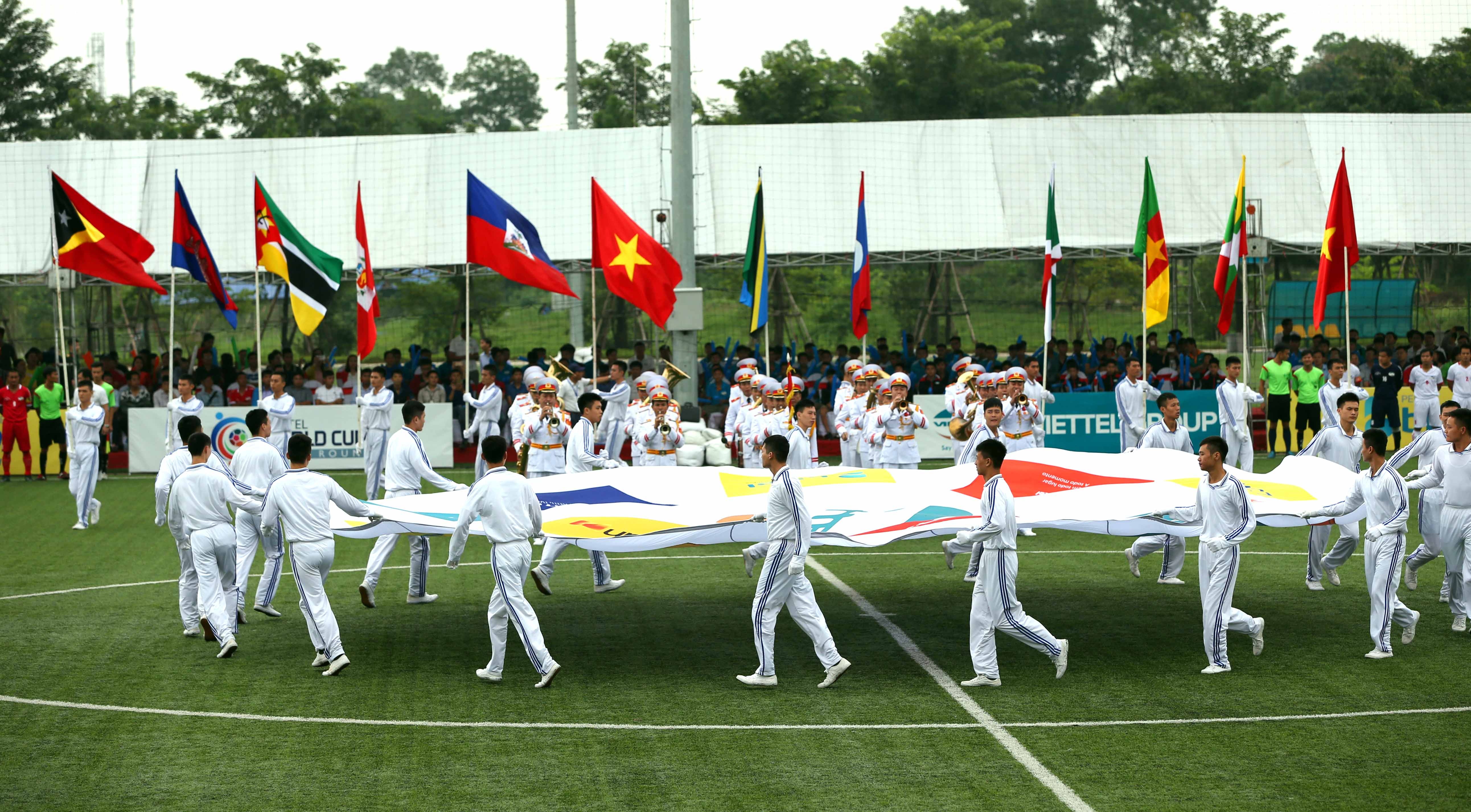 Myanmar vo dich giai bong da Viettel World Cup anh 1