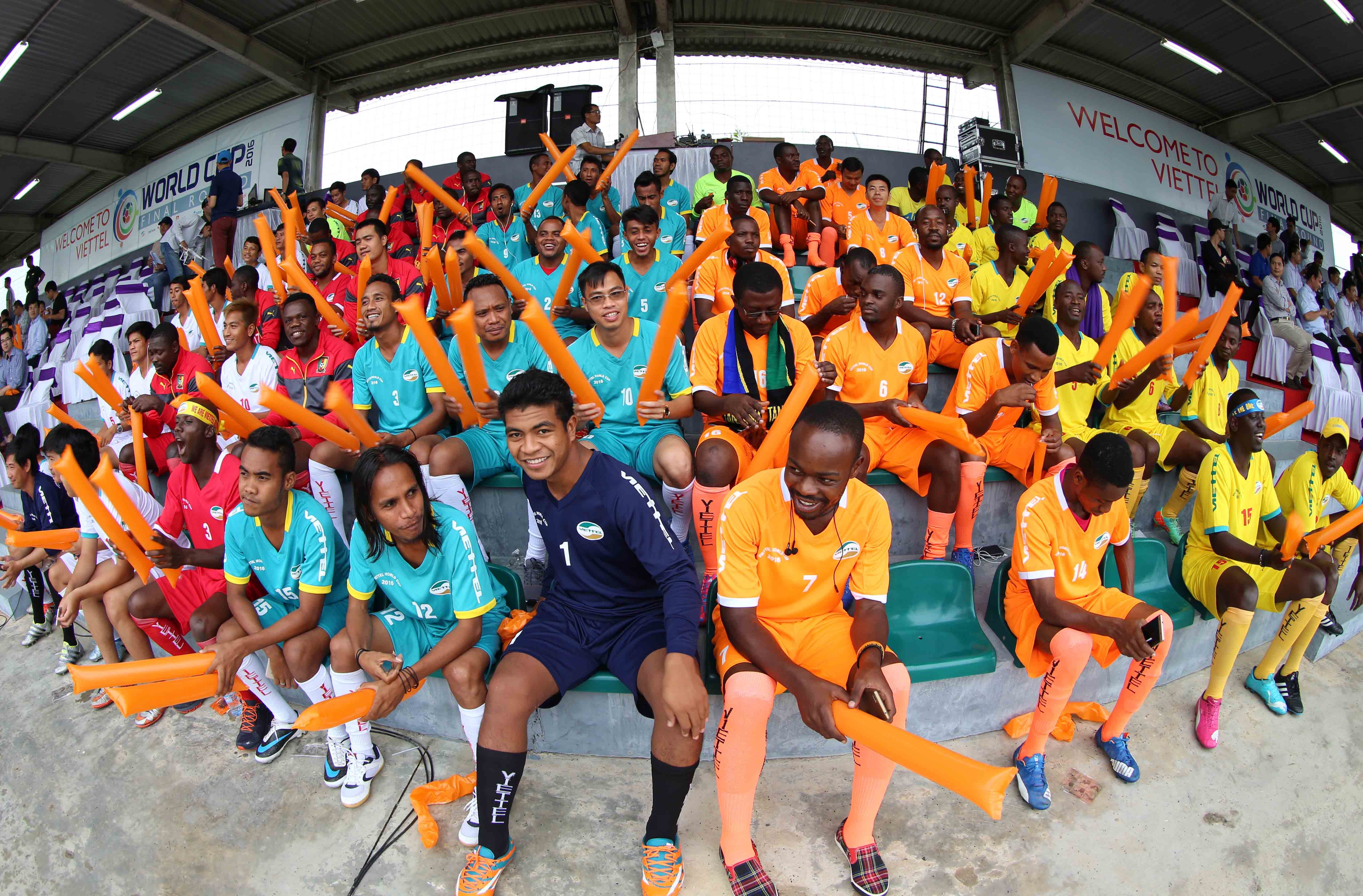 Myanmar vo dich giai bong da Viettel World Cup anh 4