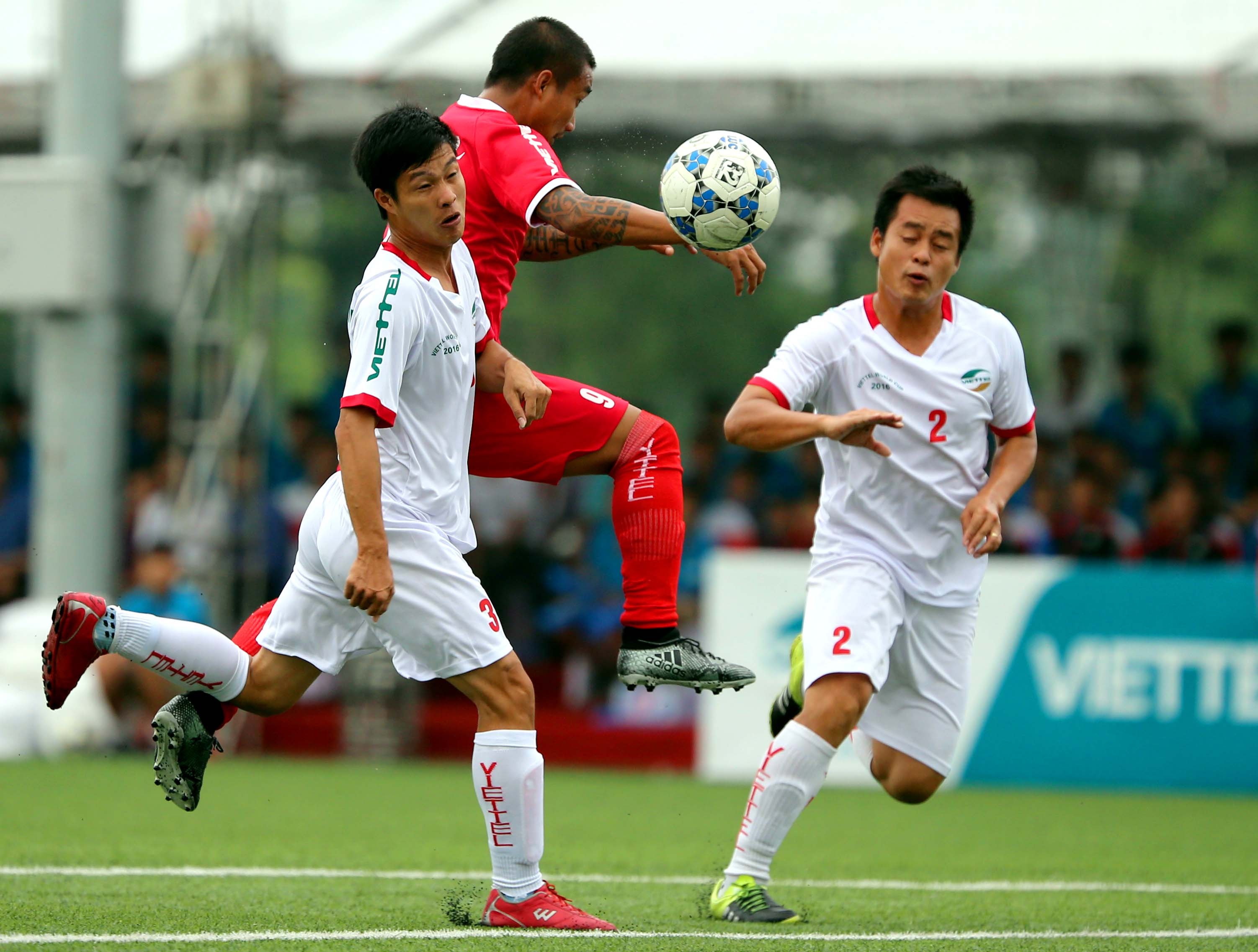 Myanmar vo dich giai bong da Viettel World Cup anh 5