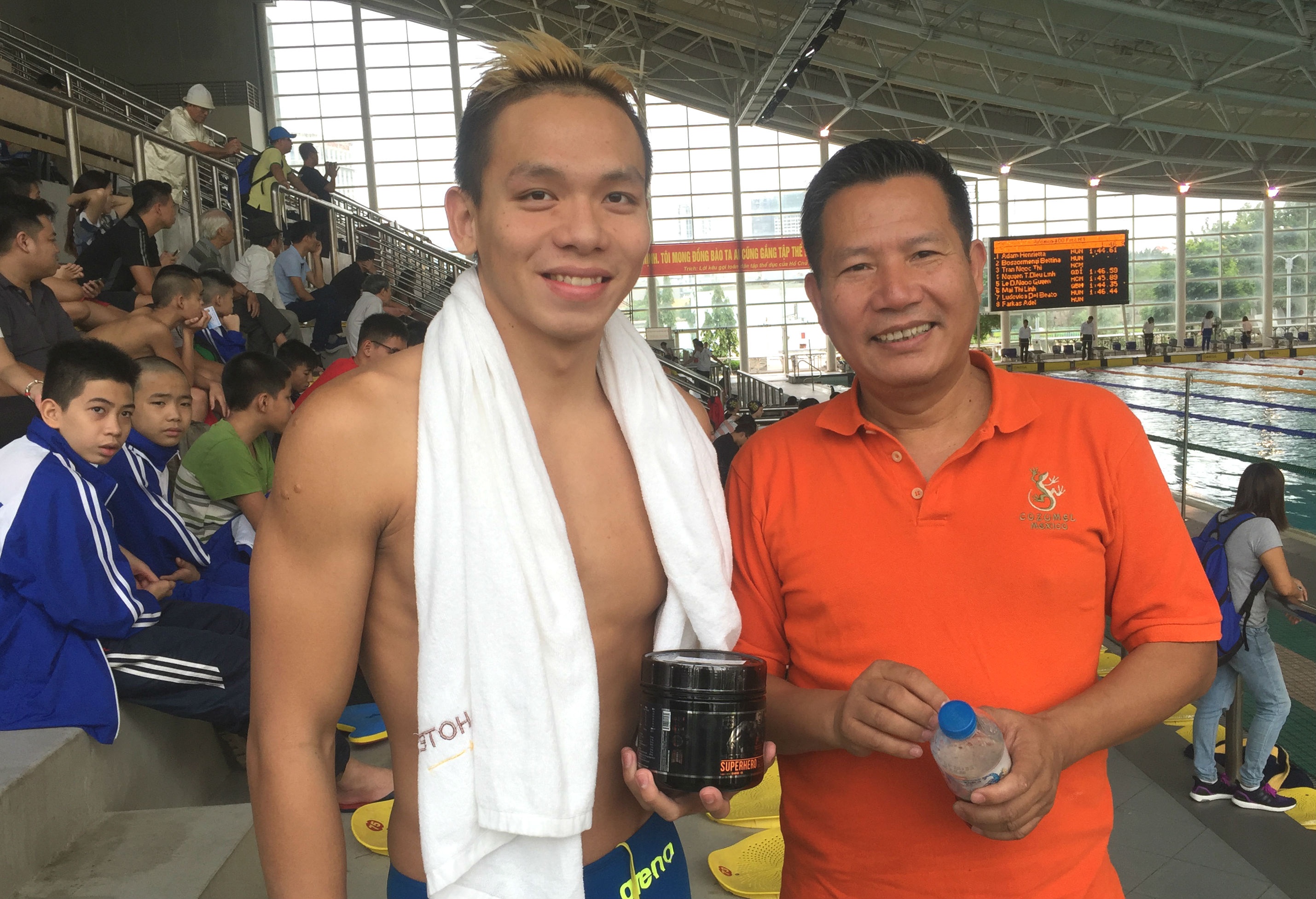 VDV boi Hungary vuot troi Viet Nam anh 11