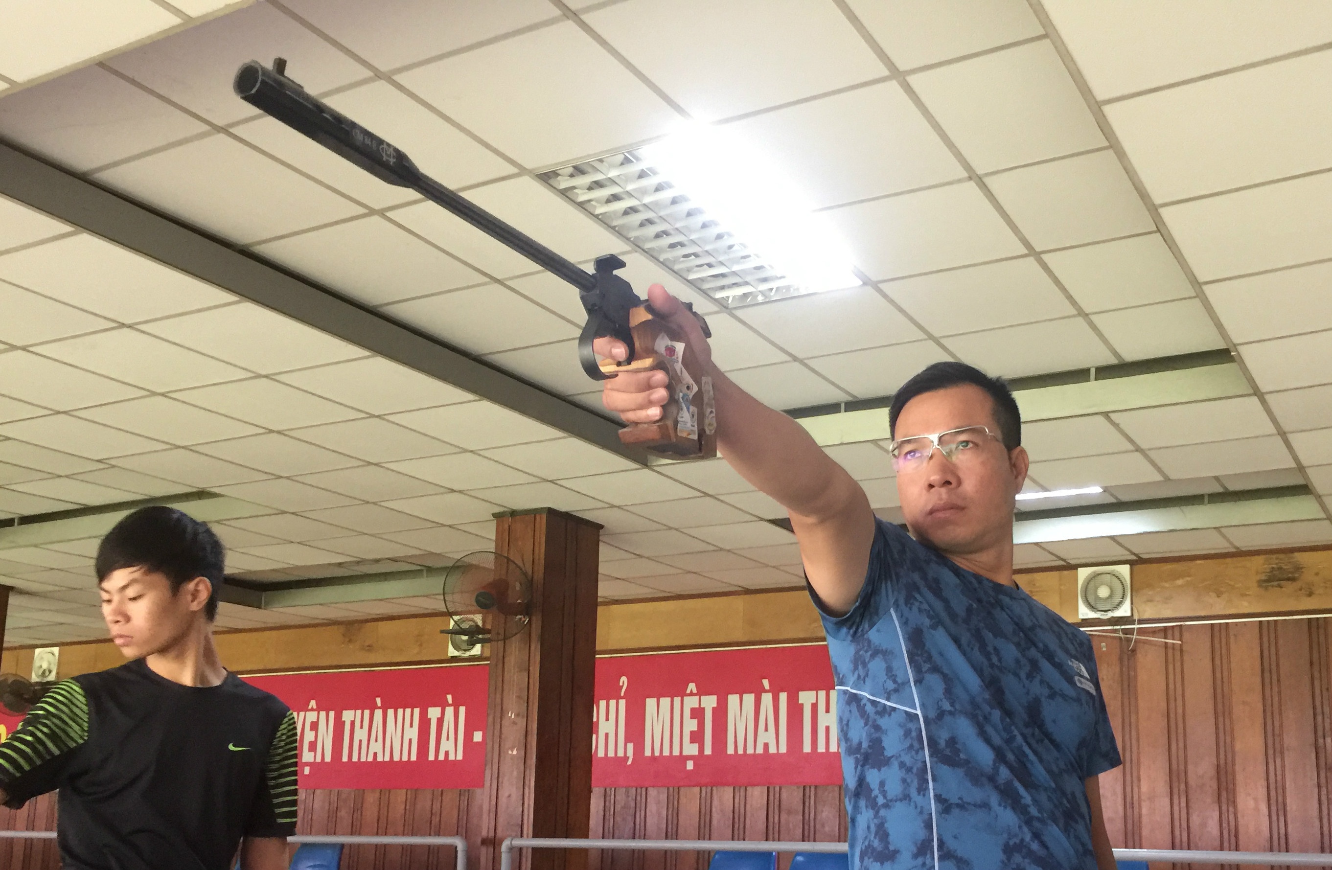 Nhieu xa thu DNA muon den VN xem dieu kien tap cua Xuan Vinh hinh anh