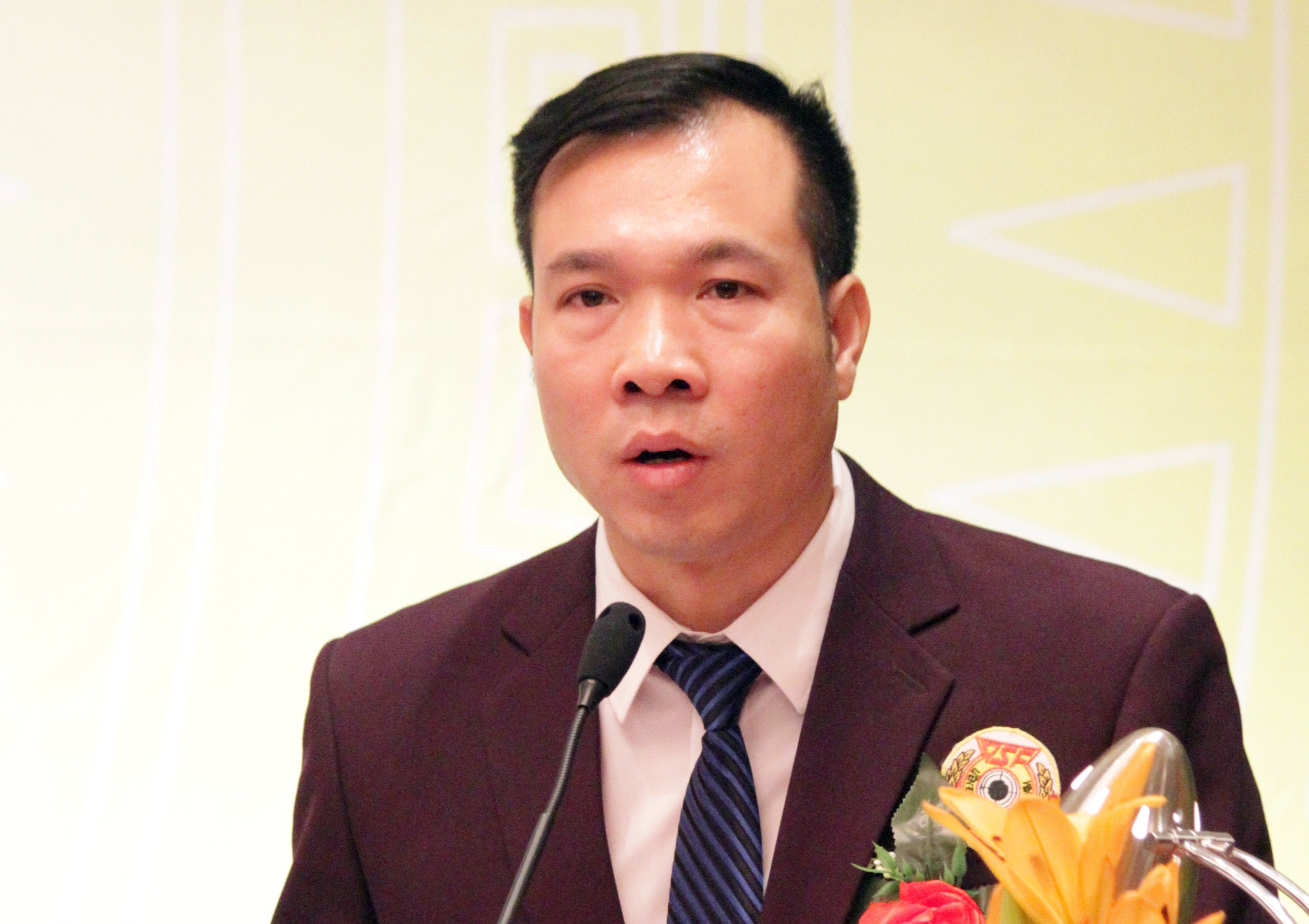 Hoang Xuan Vinh vao thuong vu Lien doan Ban sung Viet Nam hinh anh