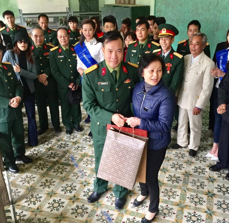 Xuan Vinh tri an xa thu Tran Oanh anh 3