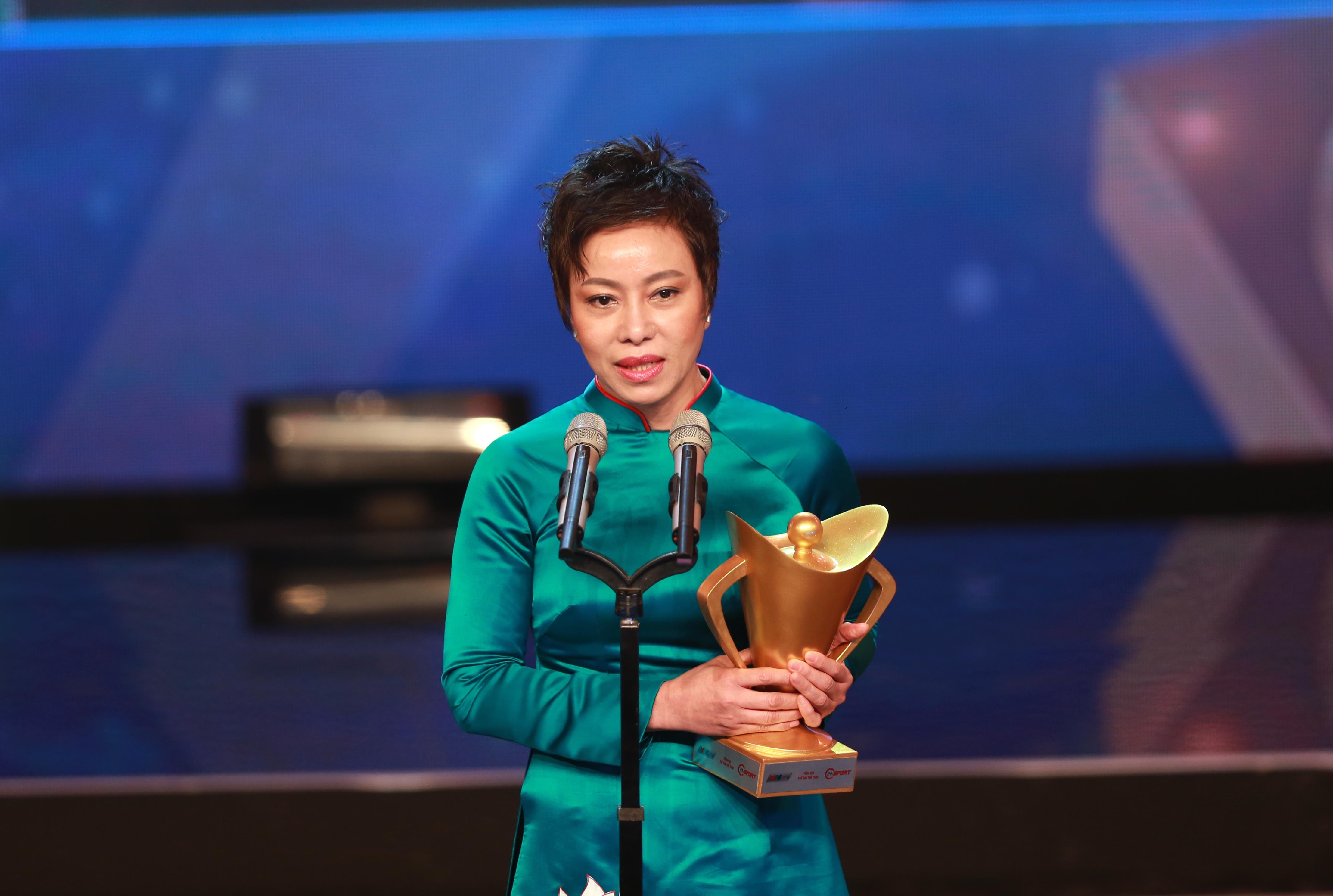 Tet cua bong hong thep the thao VN anh 8