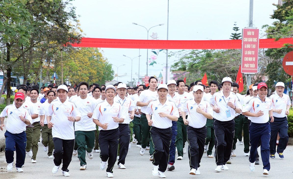 7 triệu người dự ngày chạy Olympic ảnh 1 7 trieu nguoi du ngay chay Olympic anh 1