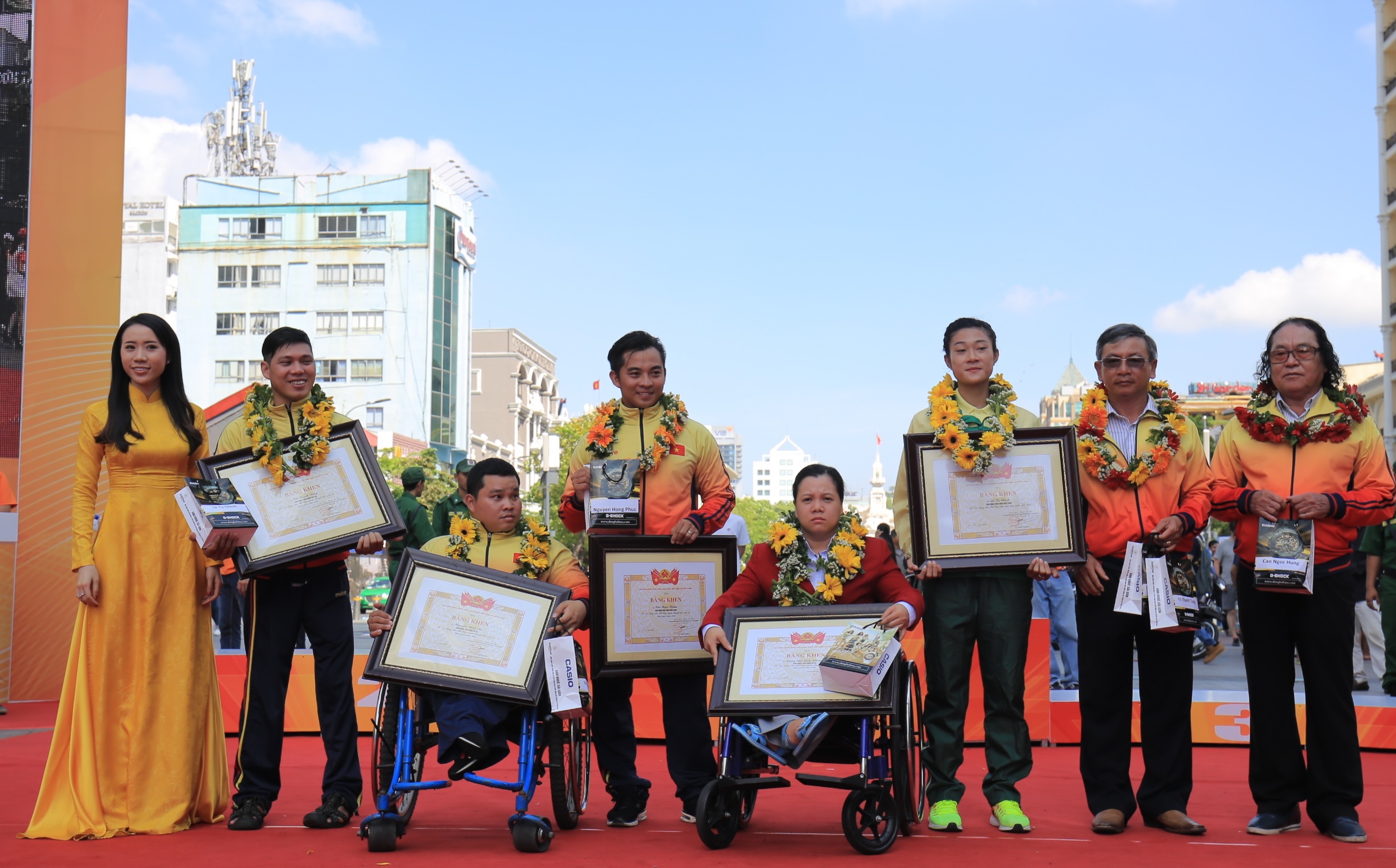 Cuộc đua xe đạp Cúp Truyền hình TP.HCM ảnh 2 Cuoc dua xe dap Cup Truyen hinh TP.HCM anh 2