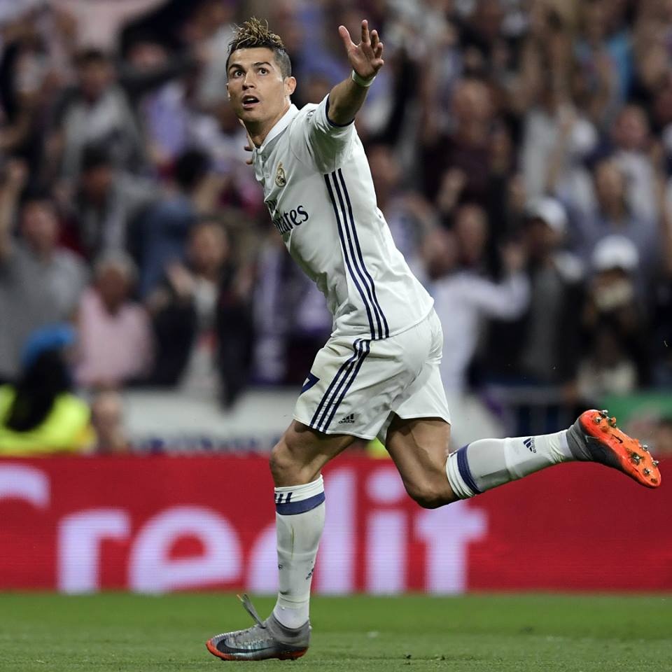 Ronaldo tỏa sáng ở Bernabeu ảnh 2 Ronaldo toa sang o Bernabeu anh 2