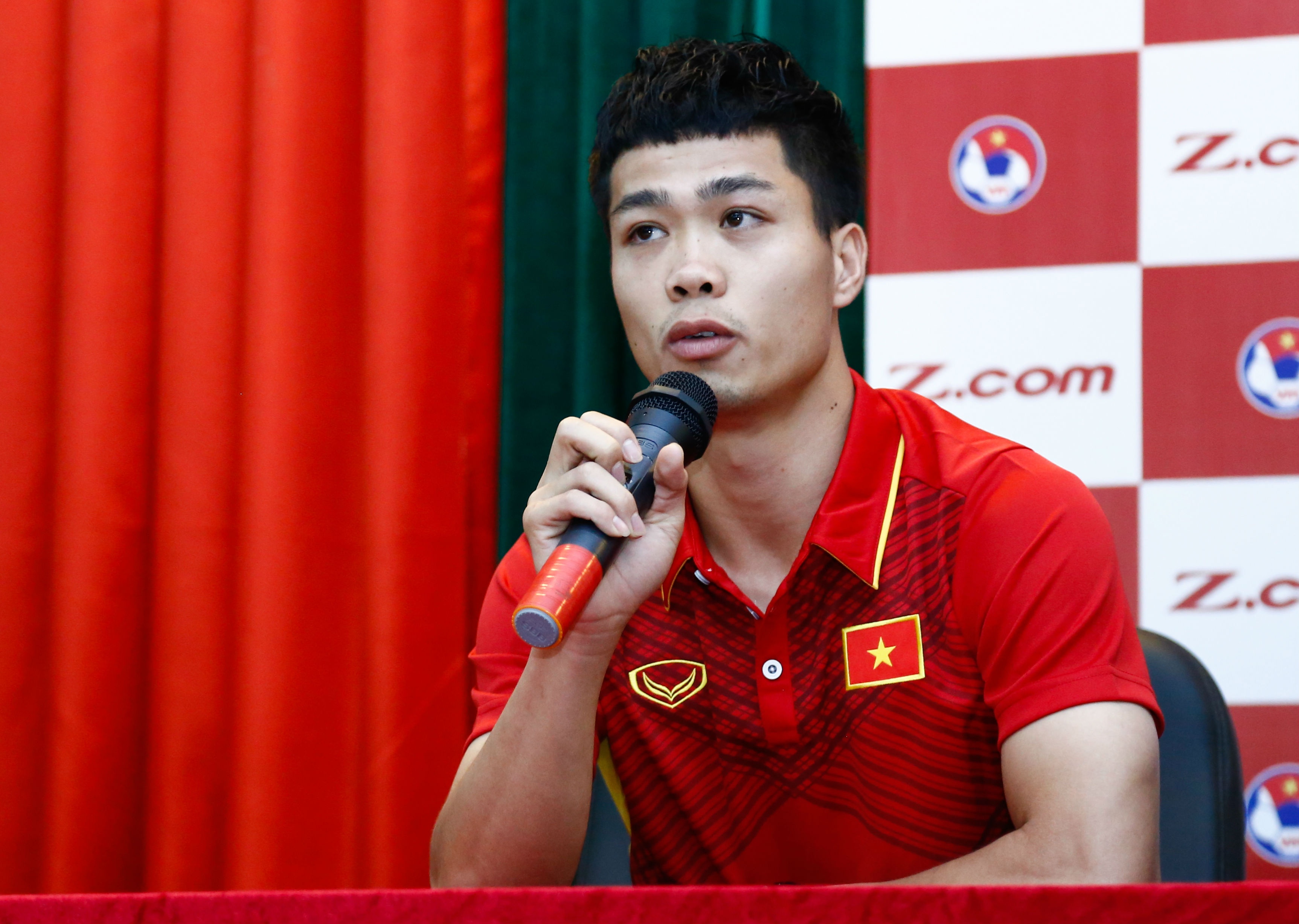 Cong Phuong vo ra nhieu bai hoc tu tran thua U20 Argentina hinh anh