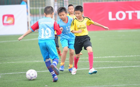 Giai bong da nhi dong toan quoc tich cuc chong gian lan tuoi hinh anh