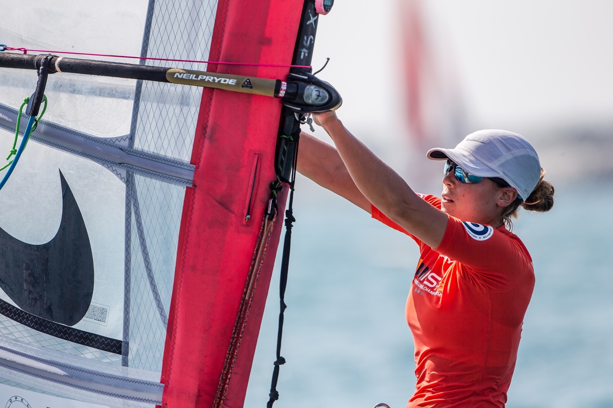 Nu quan quan the gioi du giai luot van buom o Viet Nam hinh anh