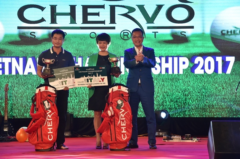 Giai golf tranh chiec cup tri gia 300 trieu dong anh 1