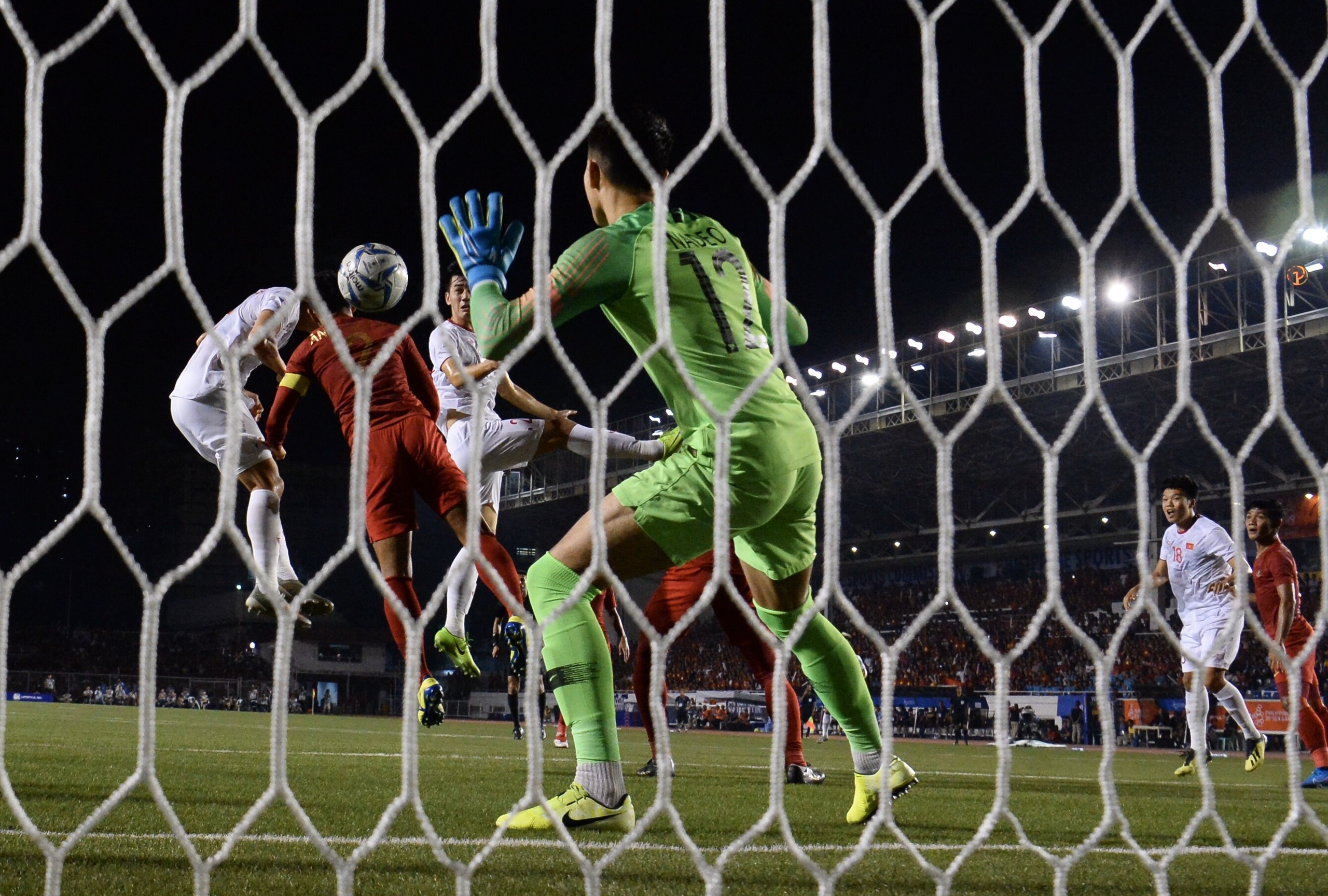 Huyen thoai Kurniawan: 'U22 Viet Nam se con tien rat xa' hinh anh