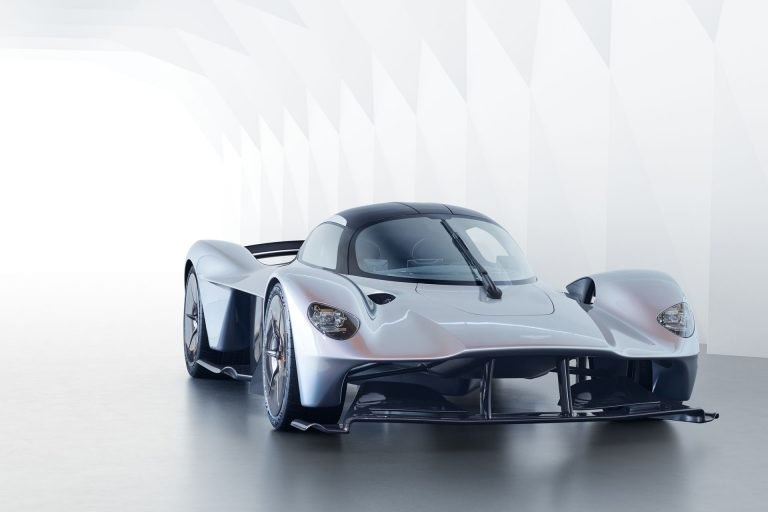 Aston Martin Valkyrie dung dong co V12, manh 1.000 ma luc hinh anh