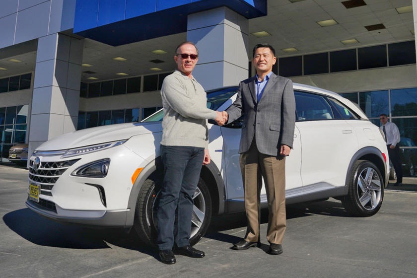 Xe dien Hyundai tai My anh 1