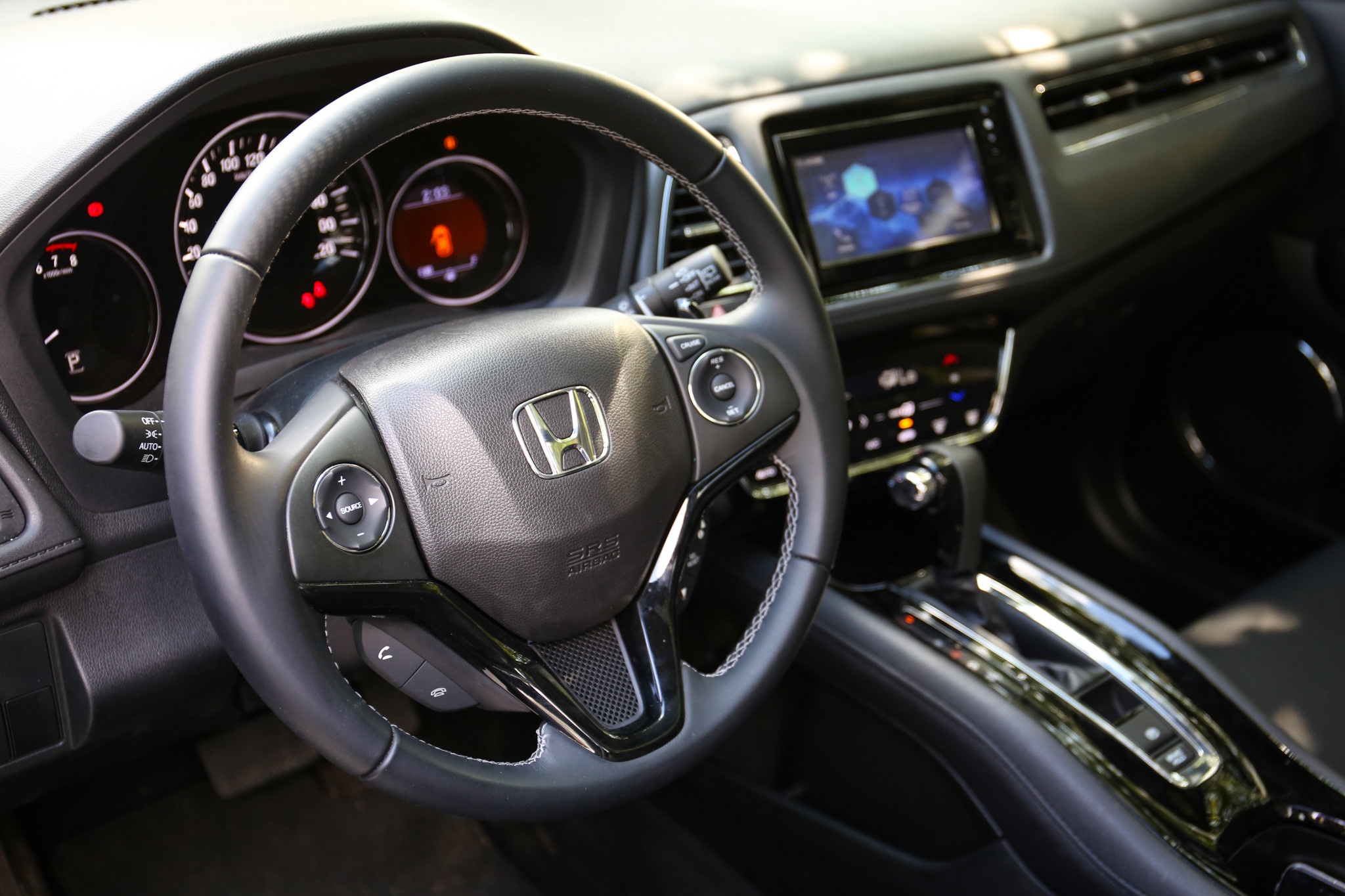 Nên mua Honda HR-V hay Hyundai Tucson? ảnh 5 Nen mua Honda HR-V hay Hyundai Tucson? anh 5