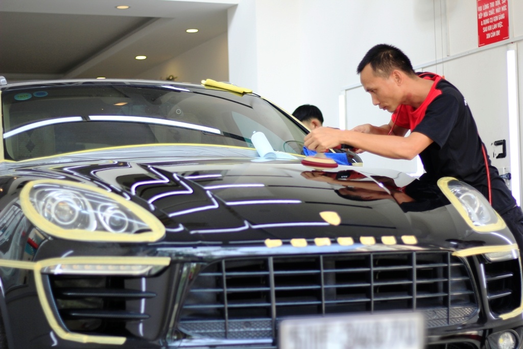 Toi co nen phu nano hay ceramic cho xe hoi? hinh anh