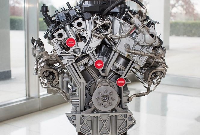 Ford bi to 'an cap' bang sang che dong co hinh anh