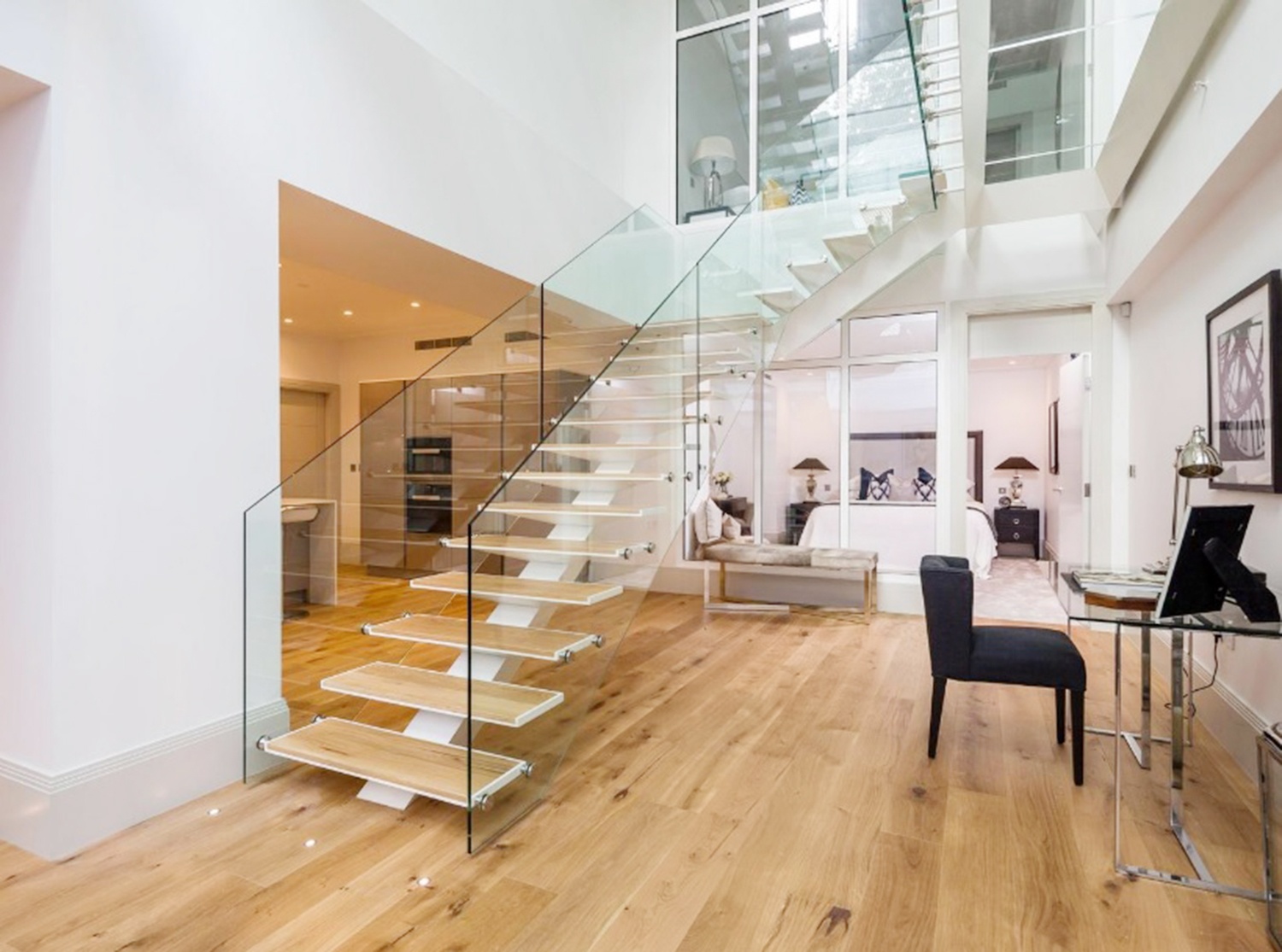 ky tuc xa sang trong anh 2