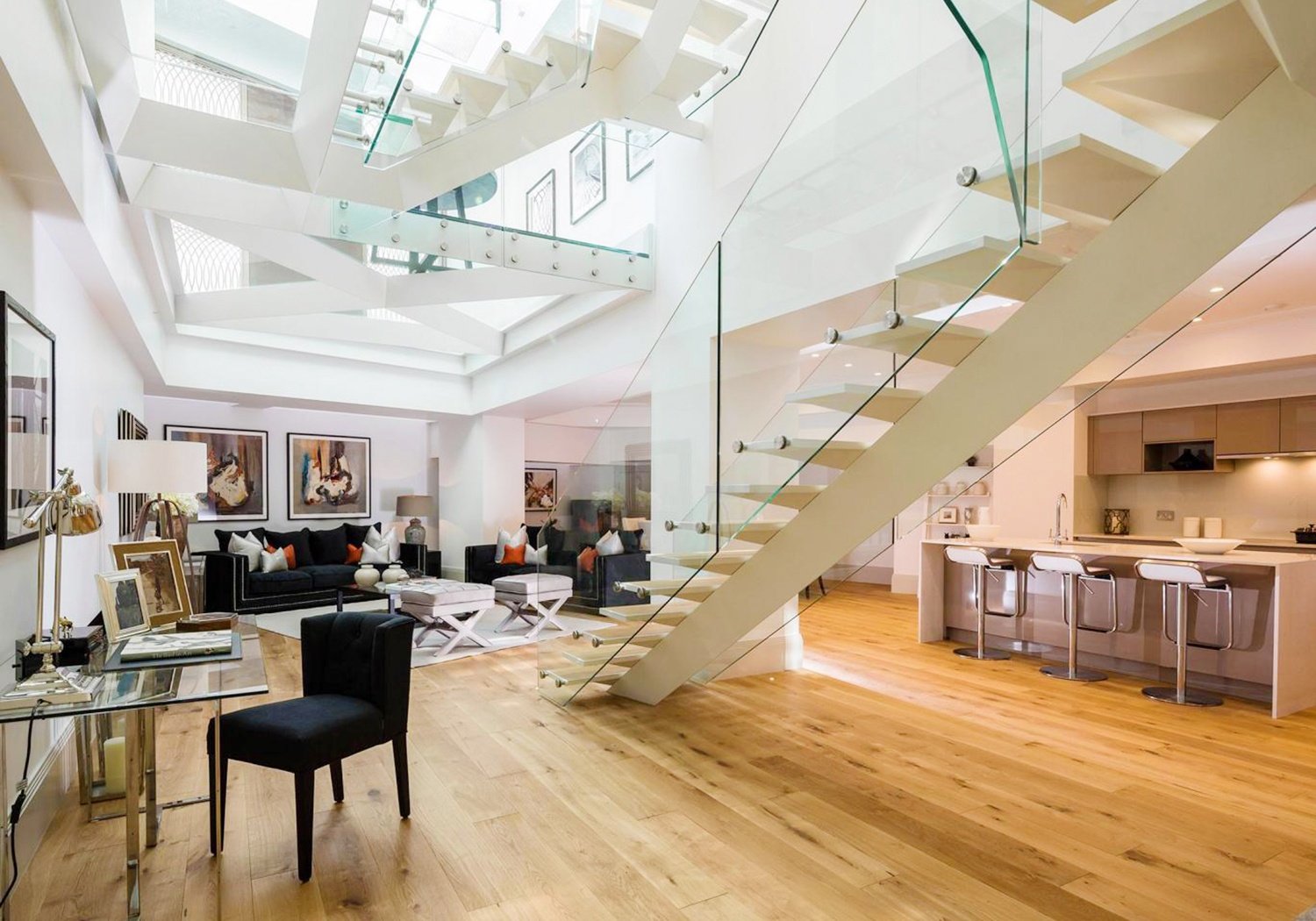 Ky tuc xa sang trong co gia thue dat bac nhat o Anh hinh anh