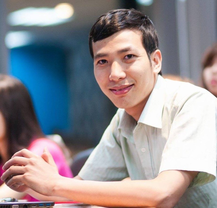 thay giao tang qua 20/10 anh 2