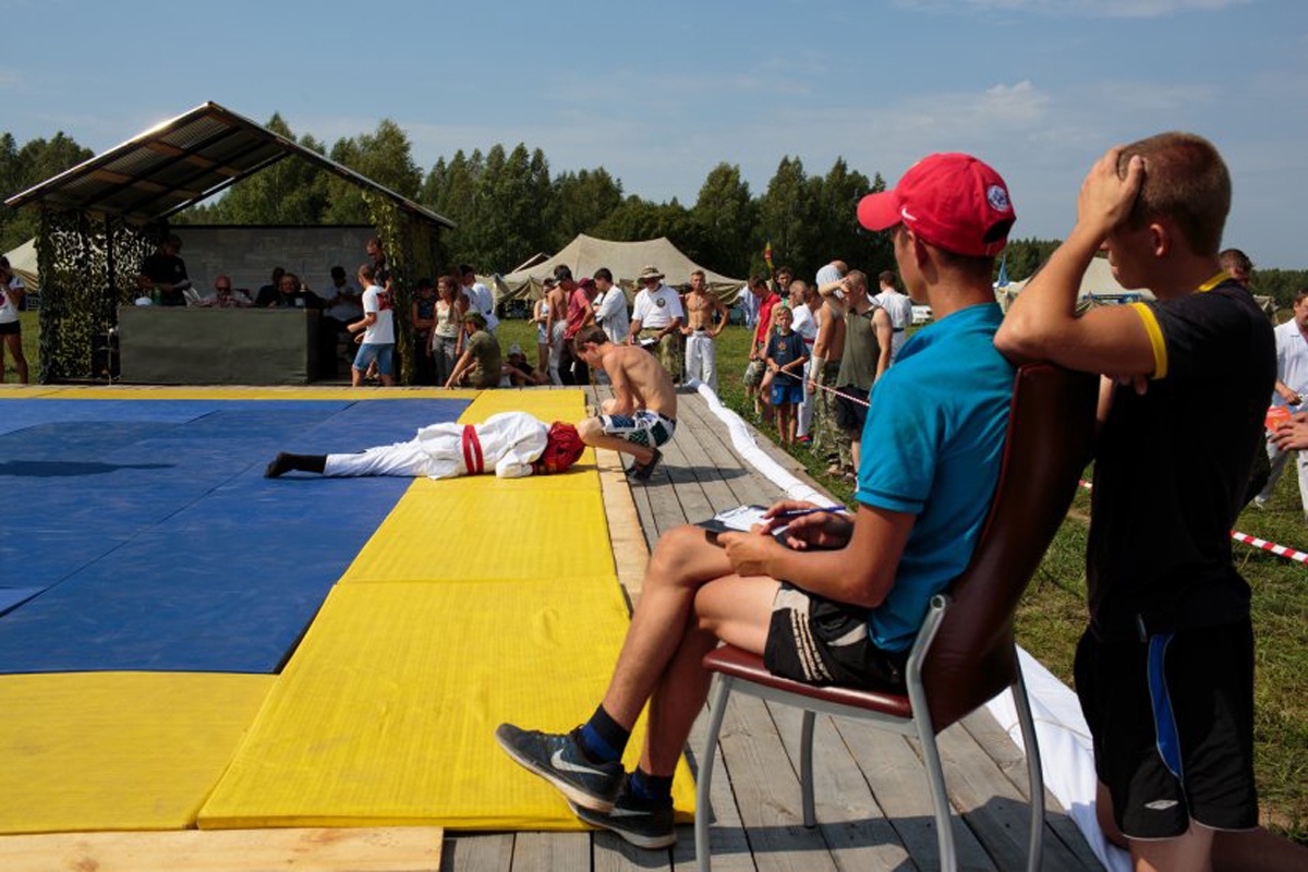 huan luyen quan su anh 6