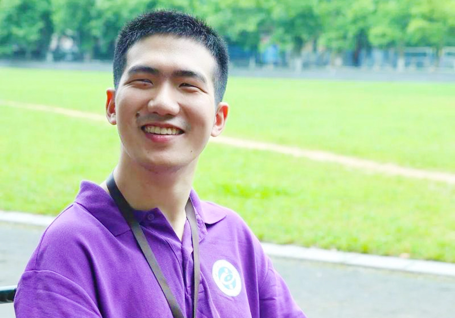 Chang trai Trung Quoc tot nghiep thac si du bai nao tu be hinh anh