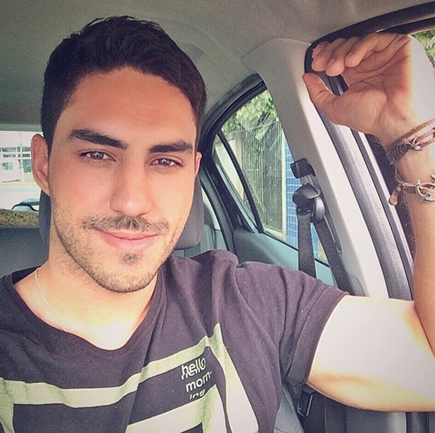 bac si dien trai anh 9