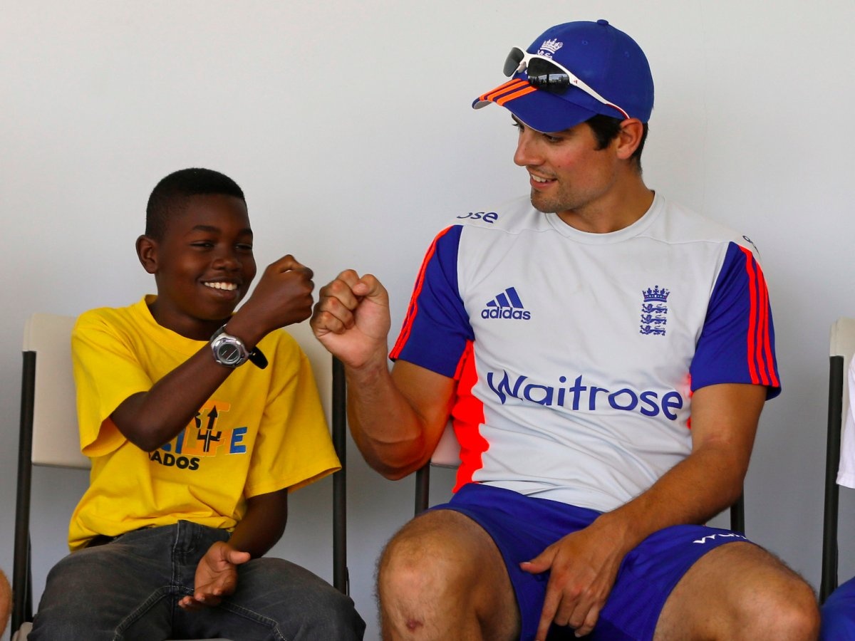 nen giao duc tot nhat anh 10