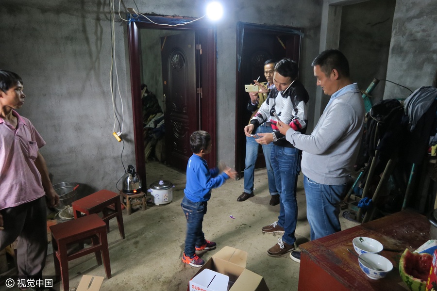 cau be giong Jack Ma anh 8