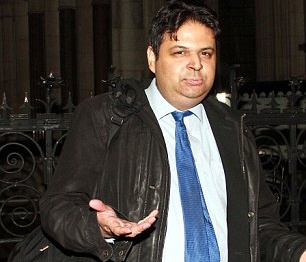 cựu sinh viên kiện trường ảnh 1 cuu sinh vien kien truong anh 1