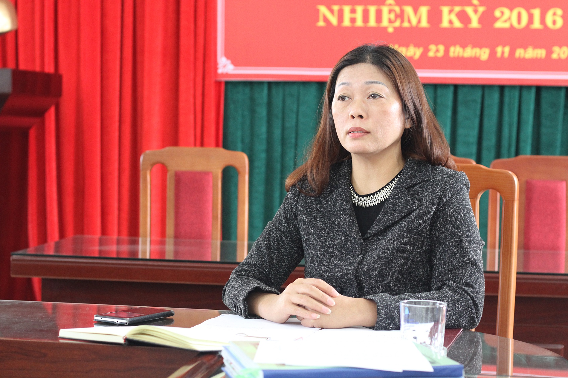 co giao dan mieng hoc sinh anh 1