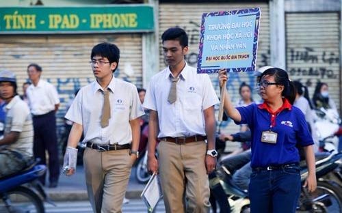 Nhieu phuong an tuyen sinh 2017 hinh anh