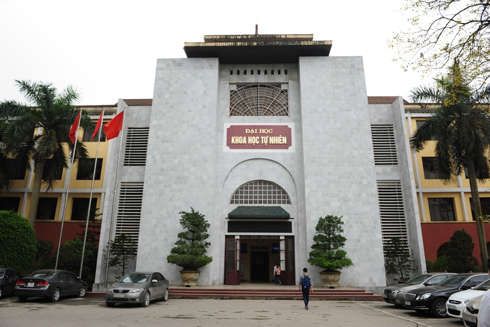 DH Khoa hoc Tu nhien kiem dinh chat luong theo chuan quoc te hinh anh