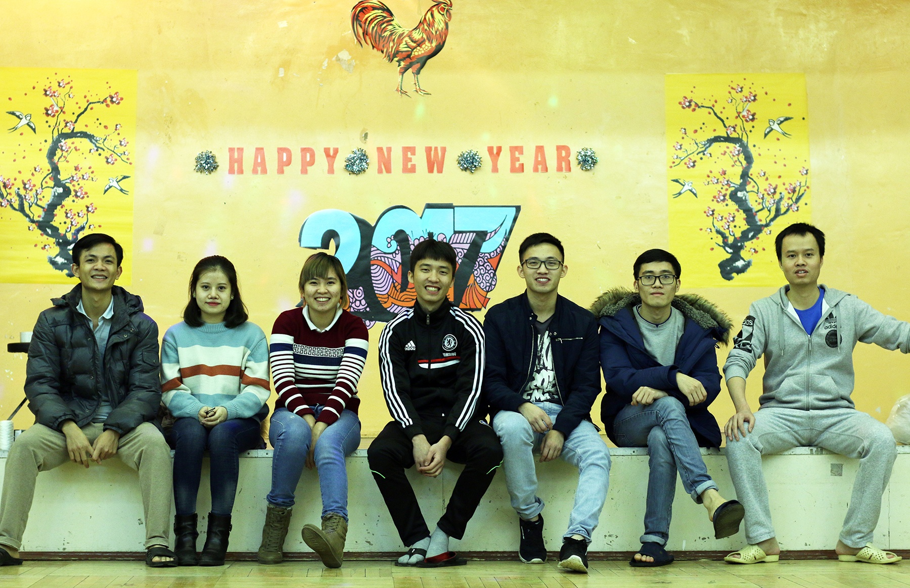 du hoc sinh don tet anh 1