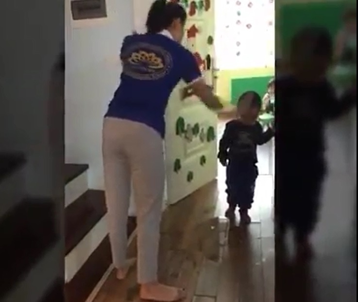 cô giáo mầm non đánh trẻ ảnh 1 co giao mam non danh tre anh 1
