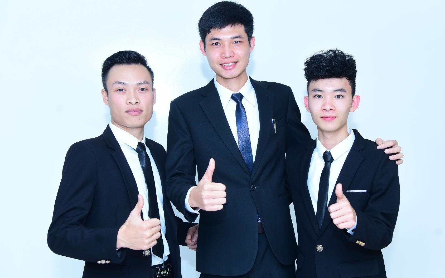 Gianh giai nhat cuoc thi khoi nghiep, ba sinh vien nhan 550 trieu dong hinh anh