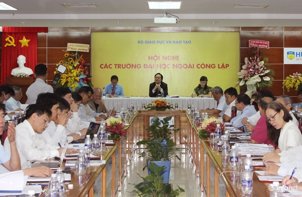 giam gan 10000 sinh vien anh 1