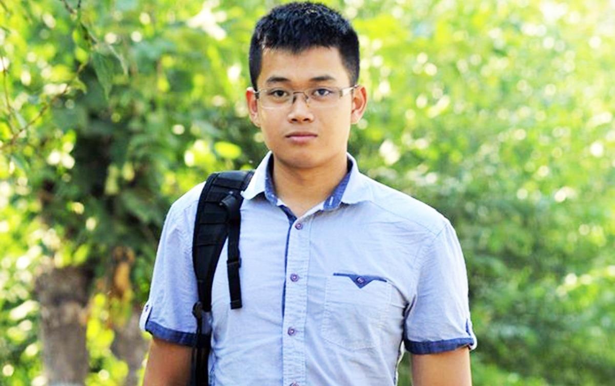 Tu que ngheo den nhung suat hoc bong danh gia o troi Tay hinh anh