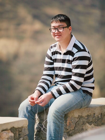 nam sinh hà nội nhận học bổng 5 tỷ ảnh 1 nam sinh ha noi nhan hoc bong 5 ty anh 1