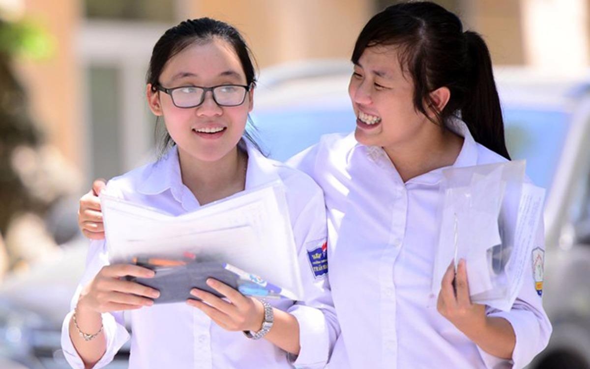 Ha Noi in sao de thi THPT quoc gia nhu the nao? hinh anh