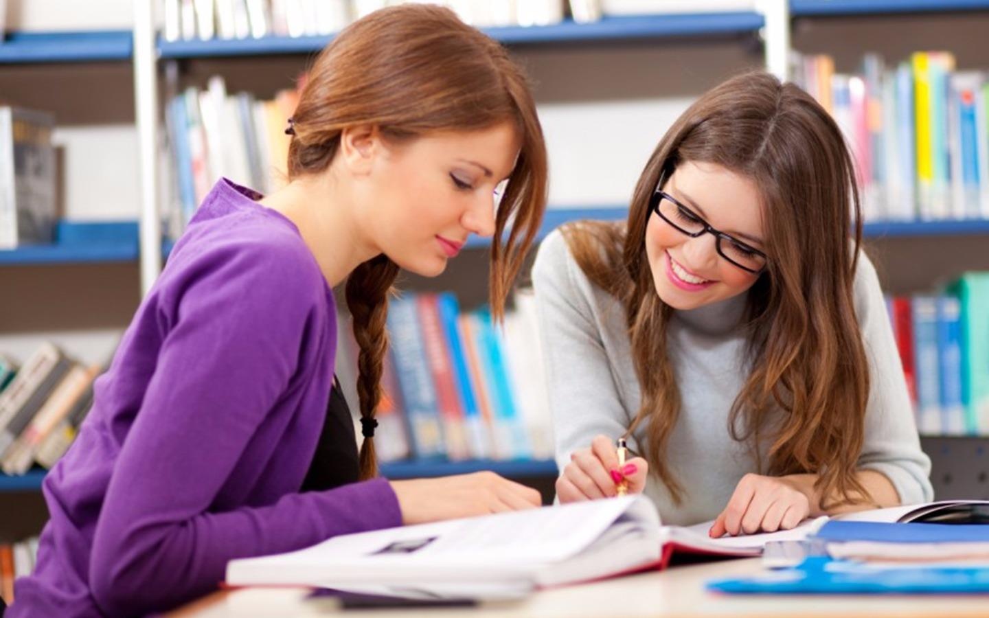 Hoc vien Hai quan US Merchant dang hoc nhat nuoc My hinh anh