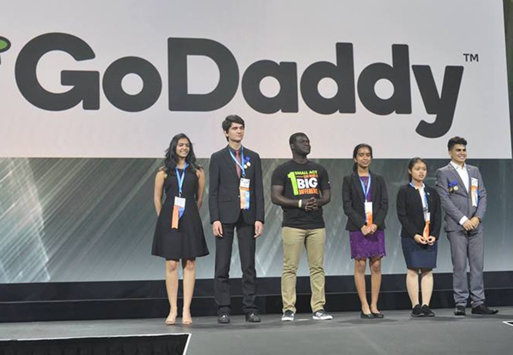 nữ sinh đoạt giải khoa học quốc tế ảnh 1 nu sinh doat giai khoa hoc quoc te anh 1