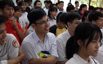 'Dao tao Toan hoc cua Viet Nam rat yeu so voi the gioi' hinh anh