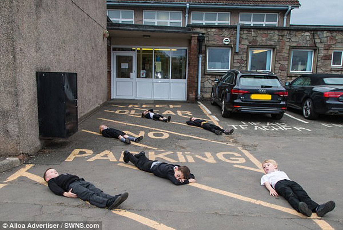 truong de hoc sinh gia chet anh 5