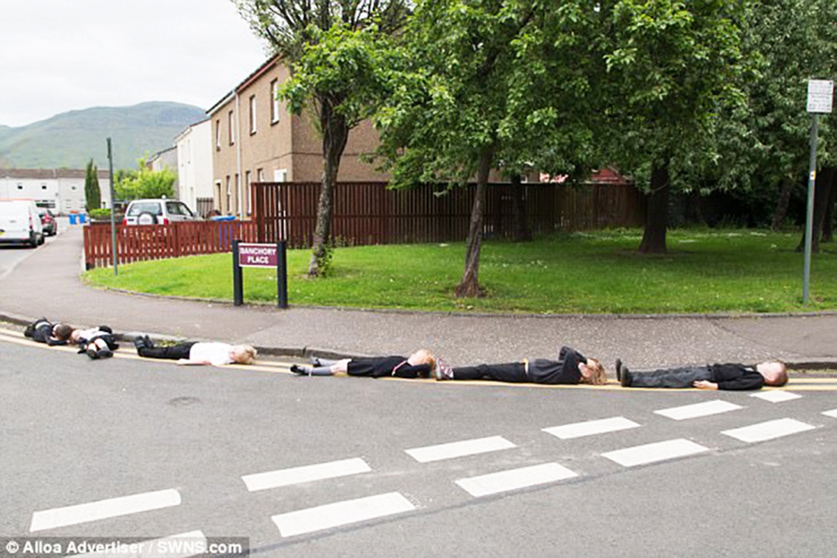 truong de hoc sinh gia chet anh 7